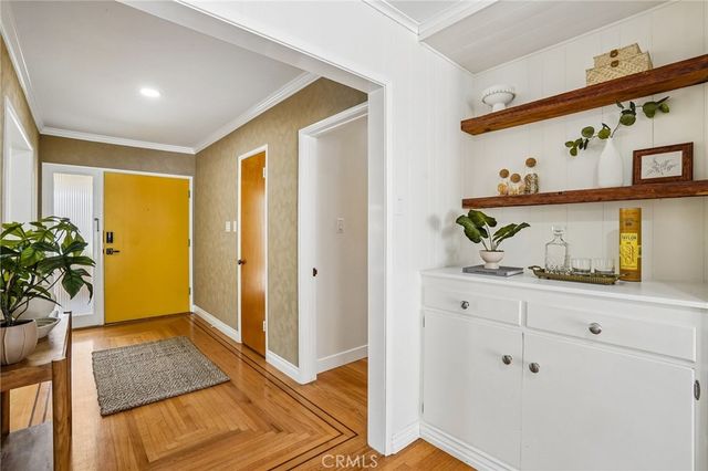 1041 E Burlinghall Drive, Long Beach, CA 90807