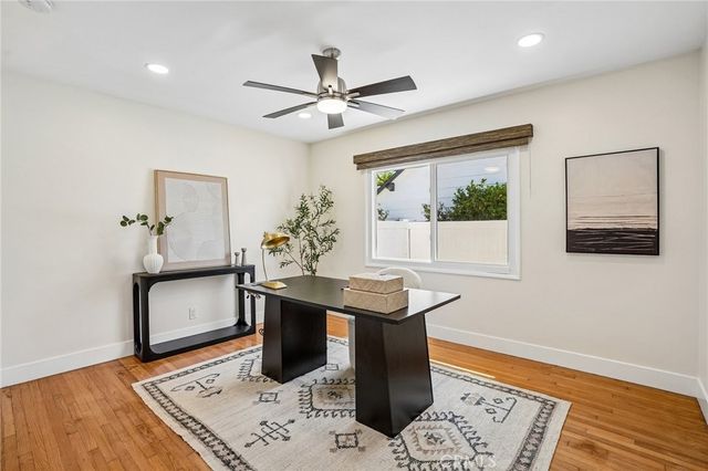 1041 E Burlinghall Drive, Long Beach, CA 90807