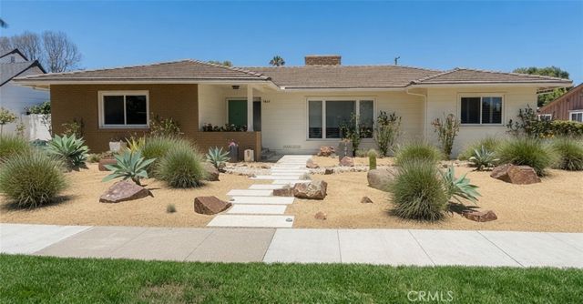 1041 E Burlinghall Drive, Long Beach, CA 90807