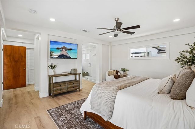 1041 E Burlinghall Drive, Long Beach, CA 90807