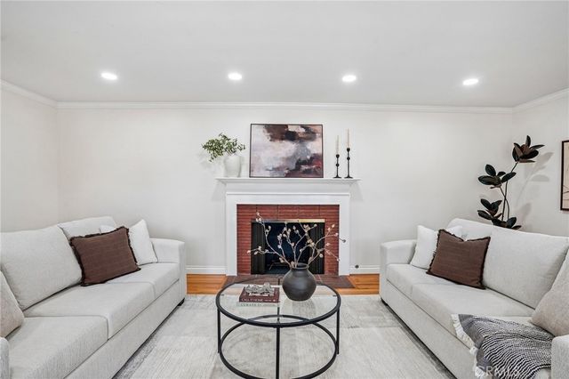 1041 E Burlinghall Drive, Long Beach, CA 90807