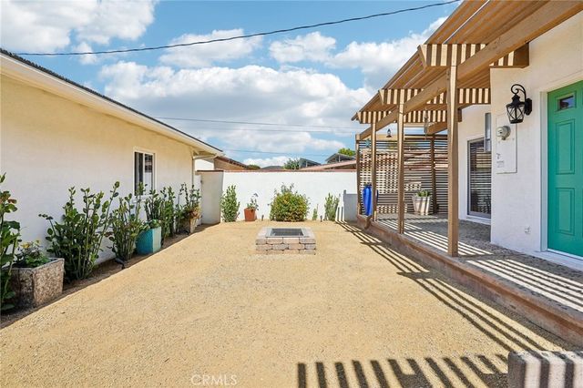 1041 E Burlinghall Drive, Long Beach, CA 90807