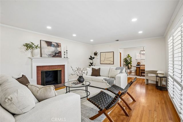 1041 E Burlinghall Drive, Long Beach, CA 90807