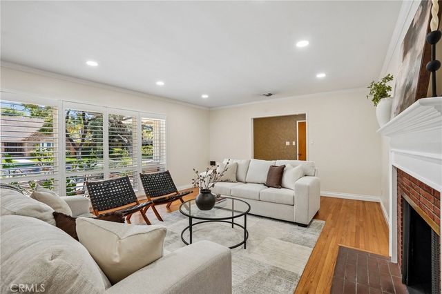 1041 E Burlinghall Drive, Long Beach, CA 90807