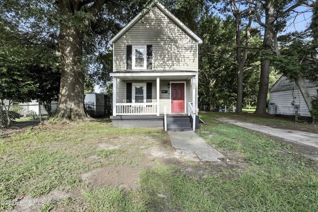 808 Wilson Street, Elizabeth City, NC 27909