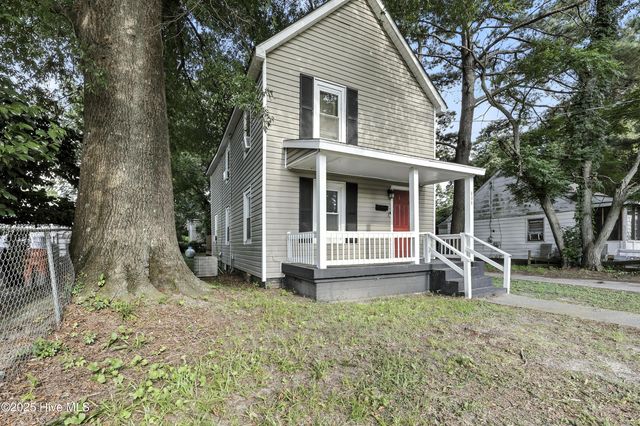 808 Wilson Street, Elizabeth City, NC 27909