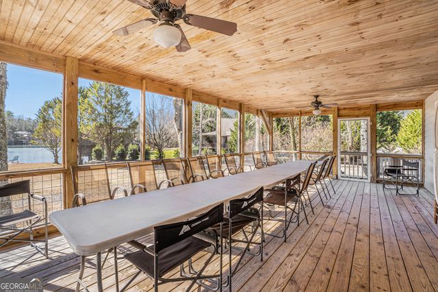 5622 Murray Cove Road, Tiger, GA 30576