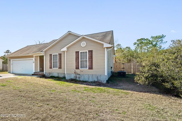 110 Gregory Drive, Jacksonville, NC 28540