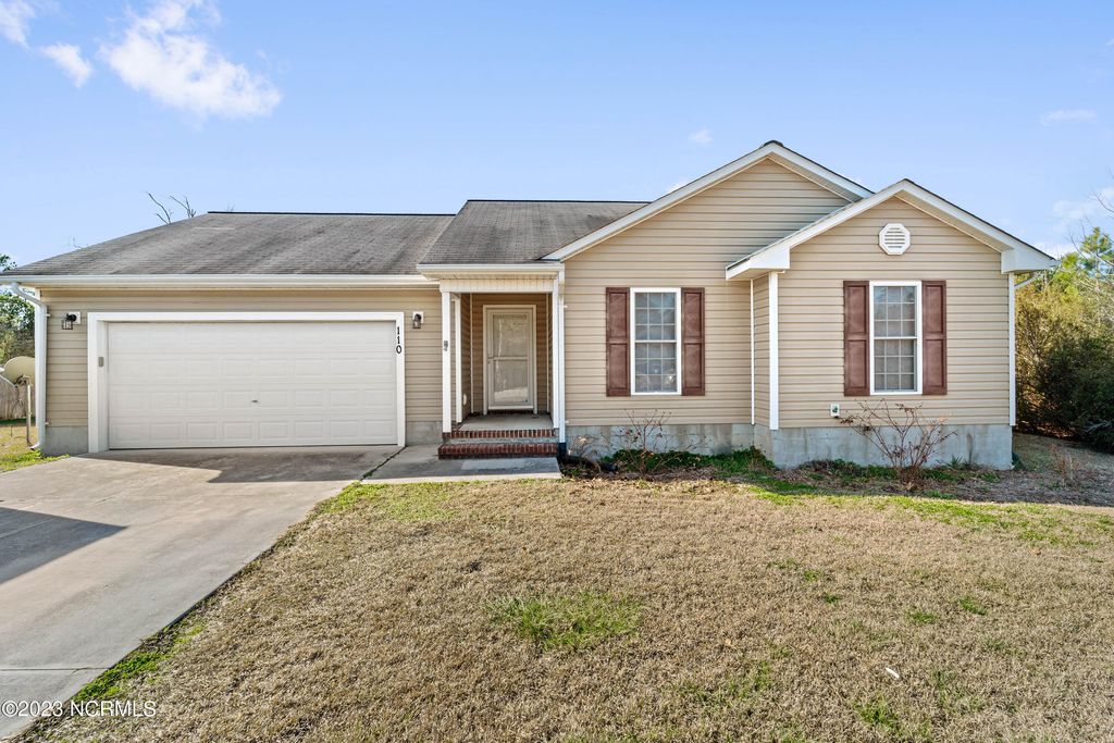 110 Gregory Drive, Jacksonville, NC 28540