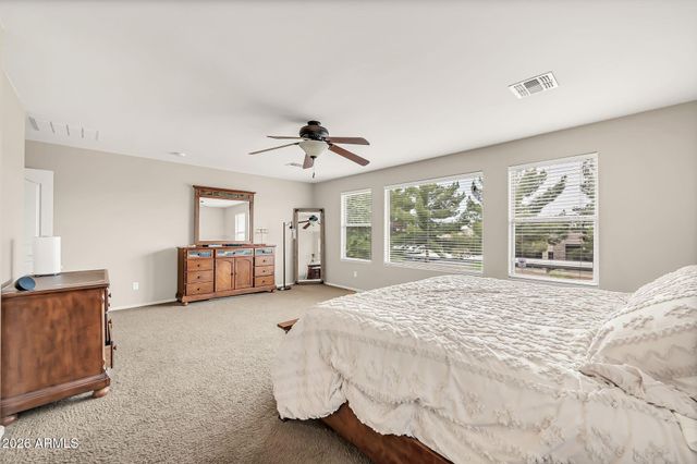 742 E KINGBIRD Drive, Gilbert, AZ 85297