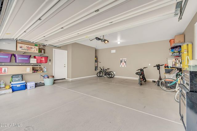 742 E KINGBIRD Drive, Gilbert, AZ 85297