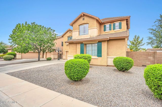 742 E KINGBIRD Drive, Gilbert, AZ 85297