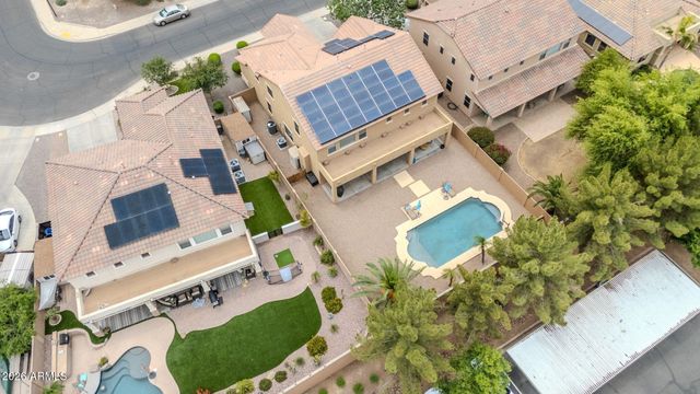 742 E KINGBIRD Drive, Gilbert, AZ 85297