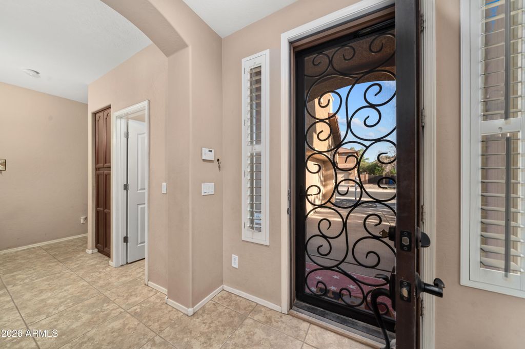 742 E KINGBIRD Drive, Gilbert, AZ 85297 — photo 4