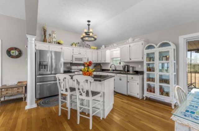 202 Allendale Blvd, Mcminnville, TN 37110