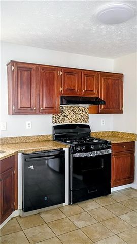 980 Hampton Hill Court, Lawrenceville, GA 30044