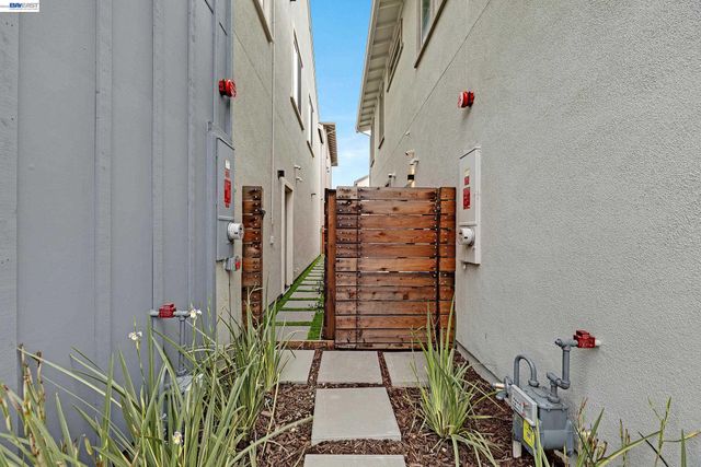 5990 Peridot PL, Dublin, CA 94568