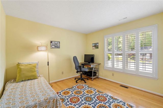 1861 N Winds Drive, Winston-salem, NC 27127