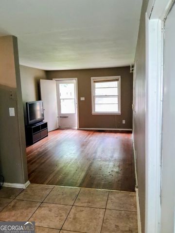 633 Currie Drive, Forest Park, GA 30297