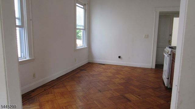 56 Sheridan St, Irvington Twp., NJ 07111