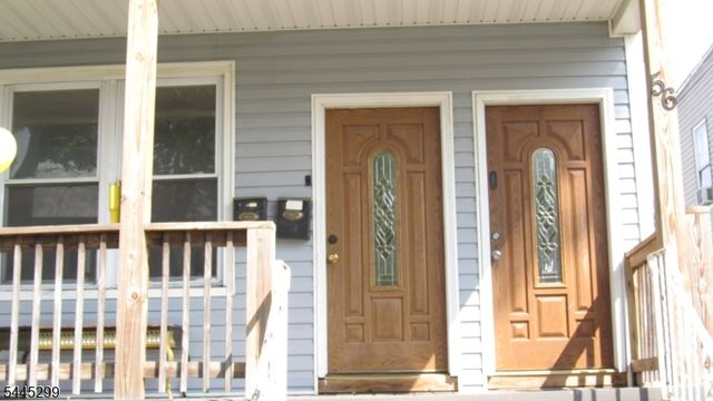 56 Sheridan St, Irvington Twp., NJ 07111