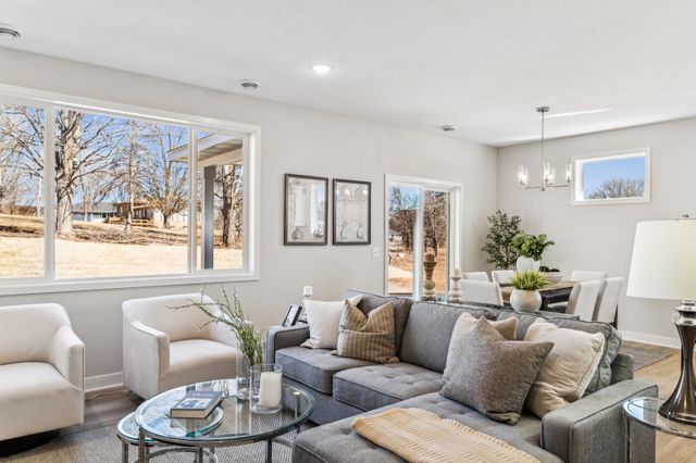 1105 Compton Avenue, River Falls, WI 54022