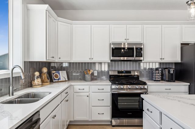 1105 Compton Avenue, River Falls, WI 54022