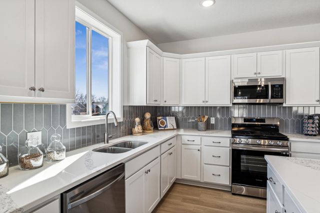 1105 Compton Avenue, River Falls, WI 54022