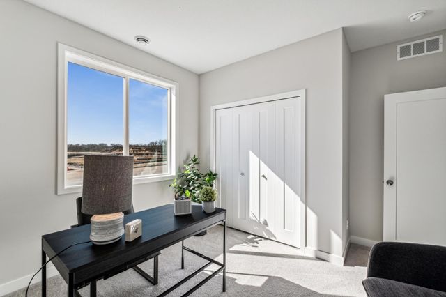 1105 Compton Avenue, River Falls, WI 54022