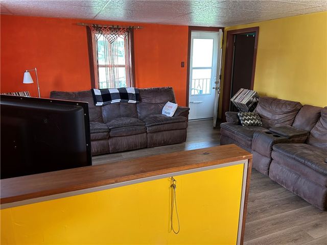 141 N Bank Street, Derry Twp, PA 15627