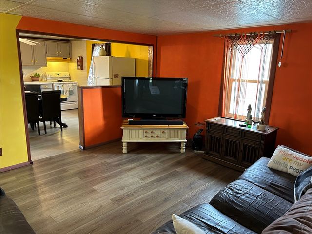 141 N Bank Street, Derry Twp, PA 15627