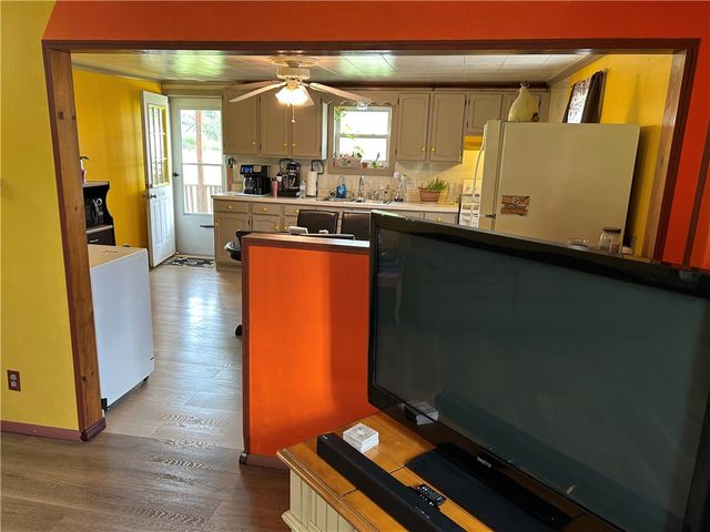 141 N Bank Street, Derry Twp, PA 15627