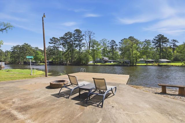 183 Harris, Deridder, LA 70634