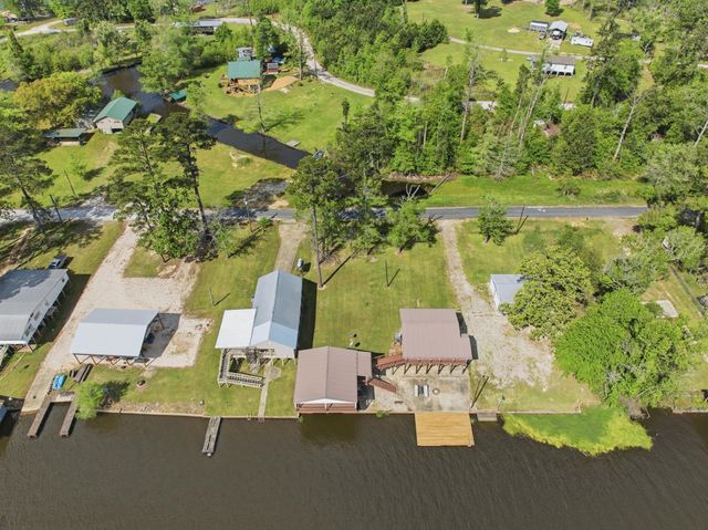183 Harris, Deridder, LA 70634