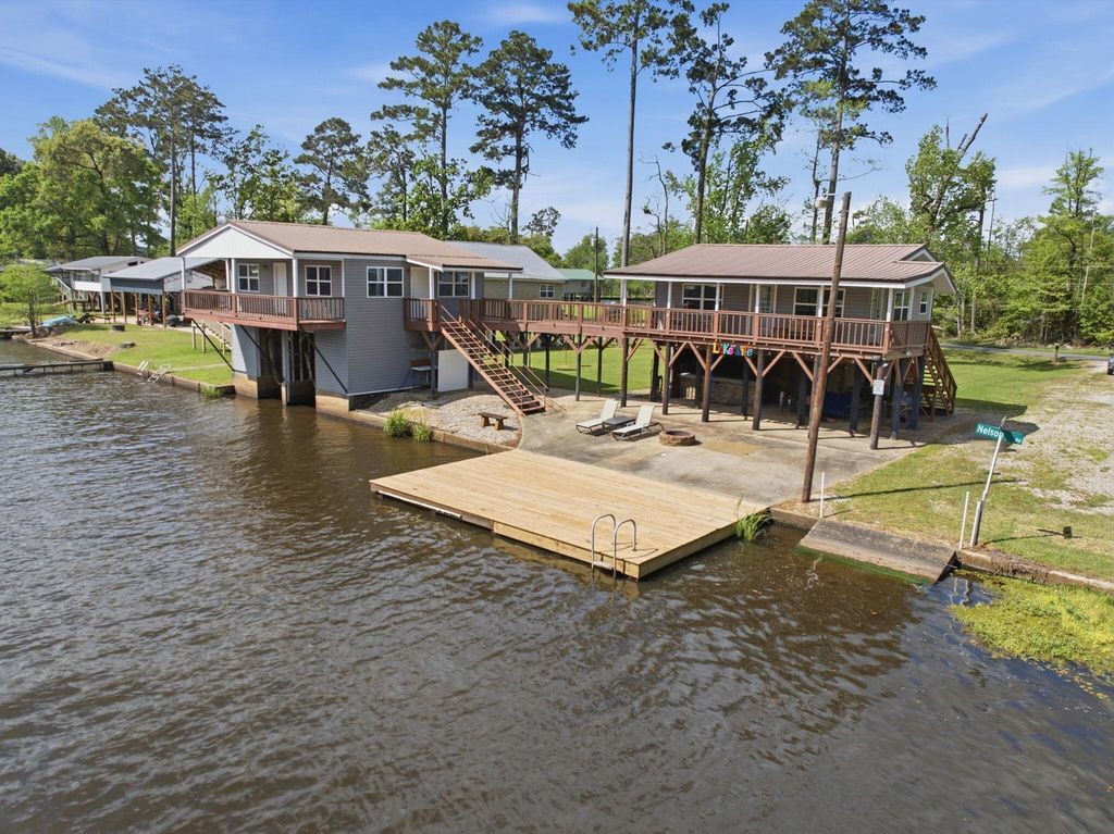 183 Harris, Deridder, LA 70634