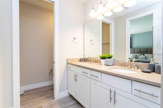 7797 WANDERING WAY, Orlando, FL 32836