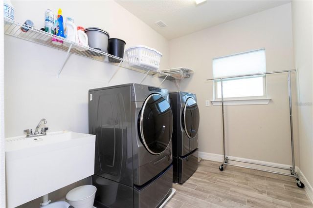 7797 WANDERING WAY, Orlando, FL 32836