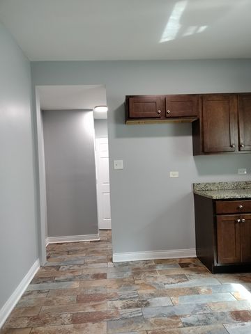 1344 W 98th Place, Chicago, IL 60643