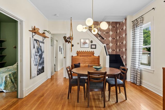 4834 W Cullom Avenue, Chicago, IL 60641