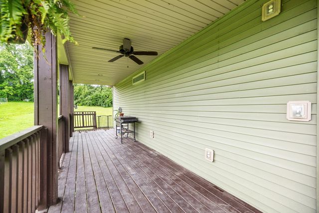233 Schollsville Road, Winchester, KY 40391