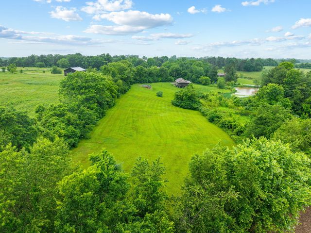 233 Schollsville Road, Winchester, KY 40391