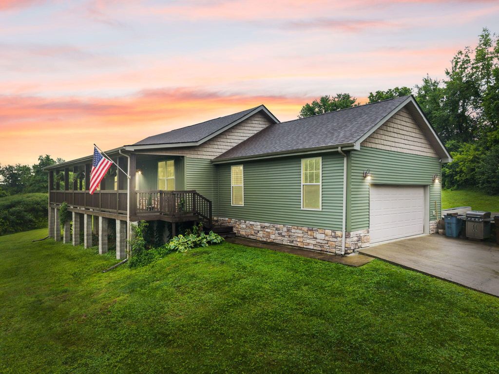 233 Schollsville Road, Winchester, KY 40391