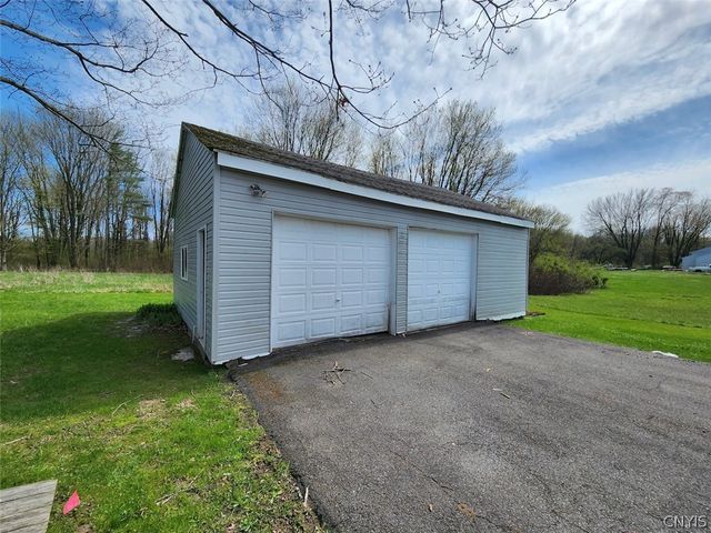 4068 Maider Road, Clay, NY 13041