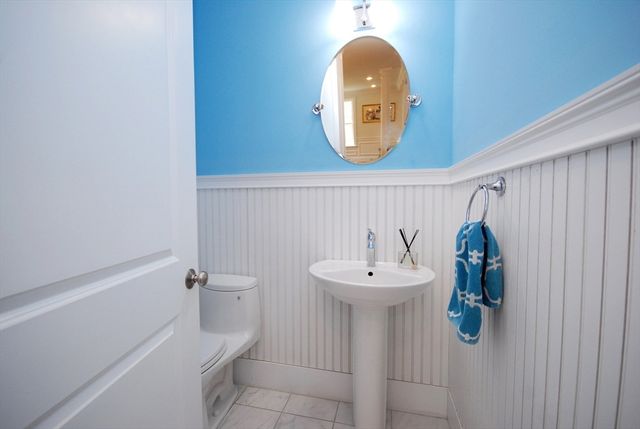 742 Main Street, Acton, MA 01720