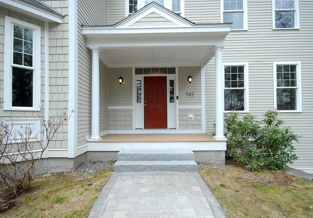 742 Main Street, Acton, MA 01720