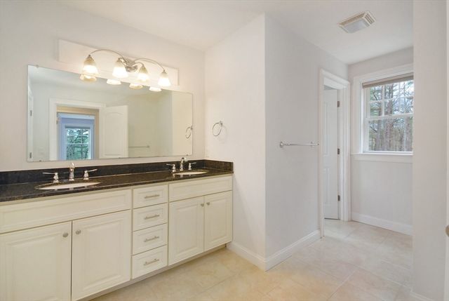 742 Main Street, Acton, MA 01720