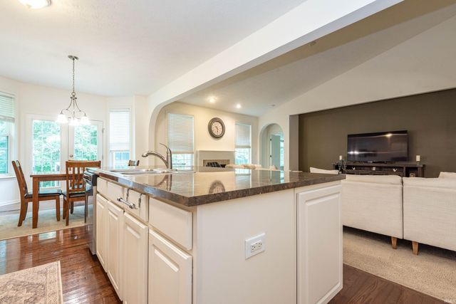 236 S Cave Creek Drive, Bloomington, IN 47403