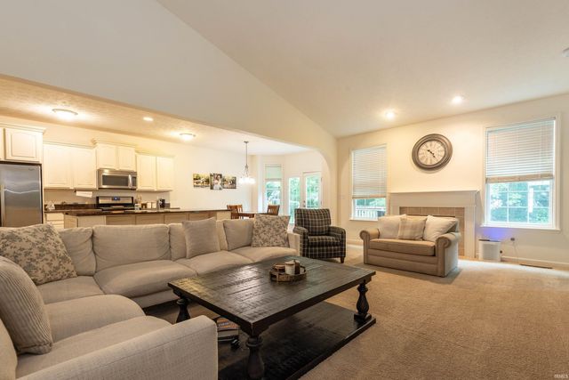 236 S Cave Creek Drive, Bloomington, IN 47403