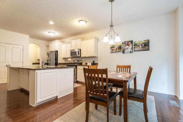 236 S Cave Creek Drive, Bloomington, IN 47403