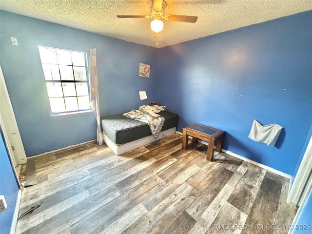 20114 N County Road 4460, Stigler, OK 74462